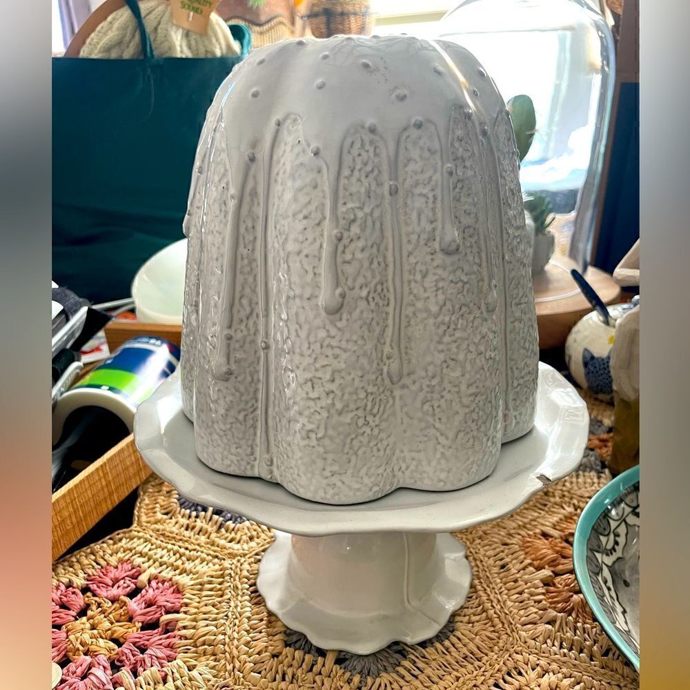 Anthropologie Jelly Mold Cake Stand  